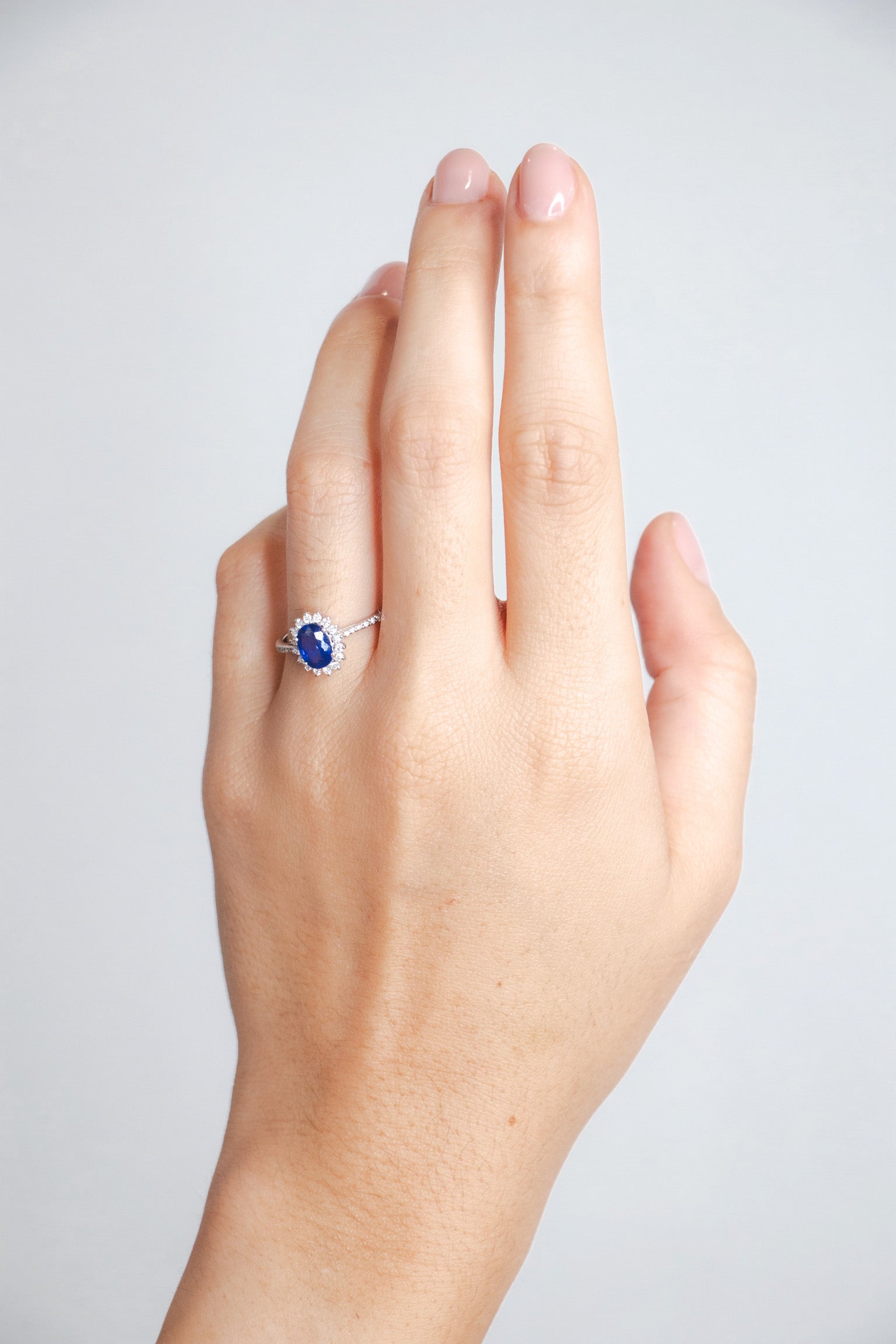 Lady D Sapphire Band