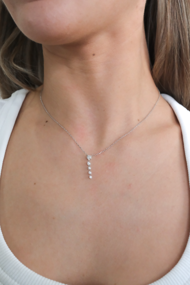Flor - 5 Diamond Drill Drop
