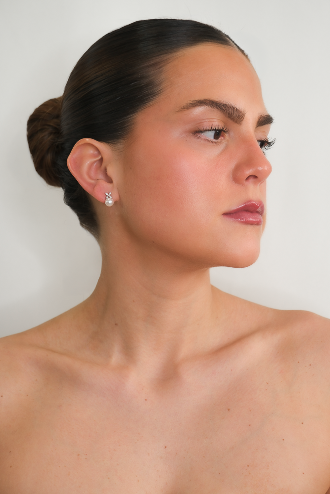 Renata Flower Pearl