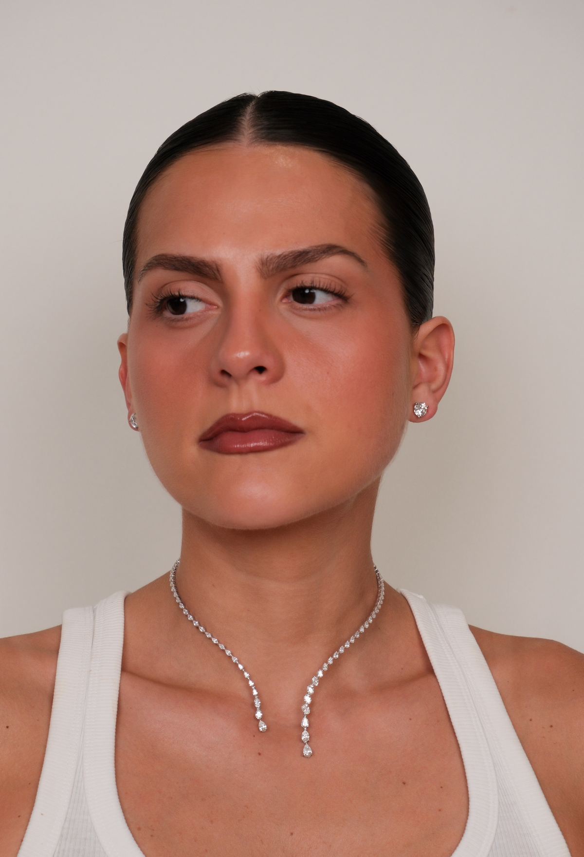 Leonor Oval / Pear Drop Necklace