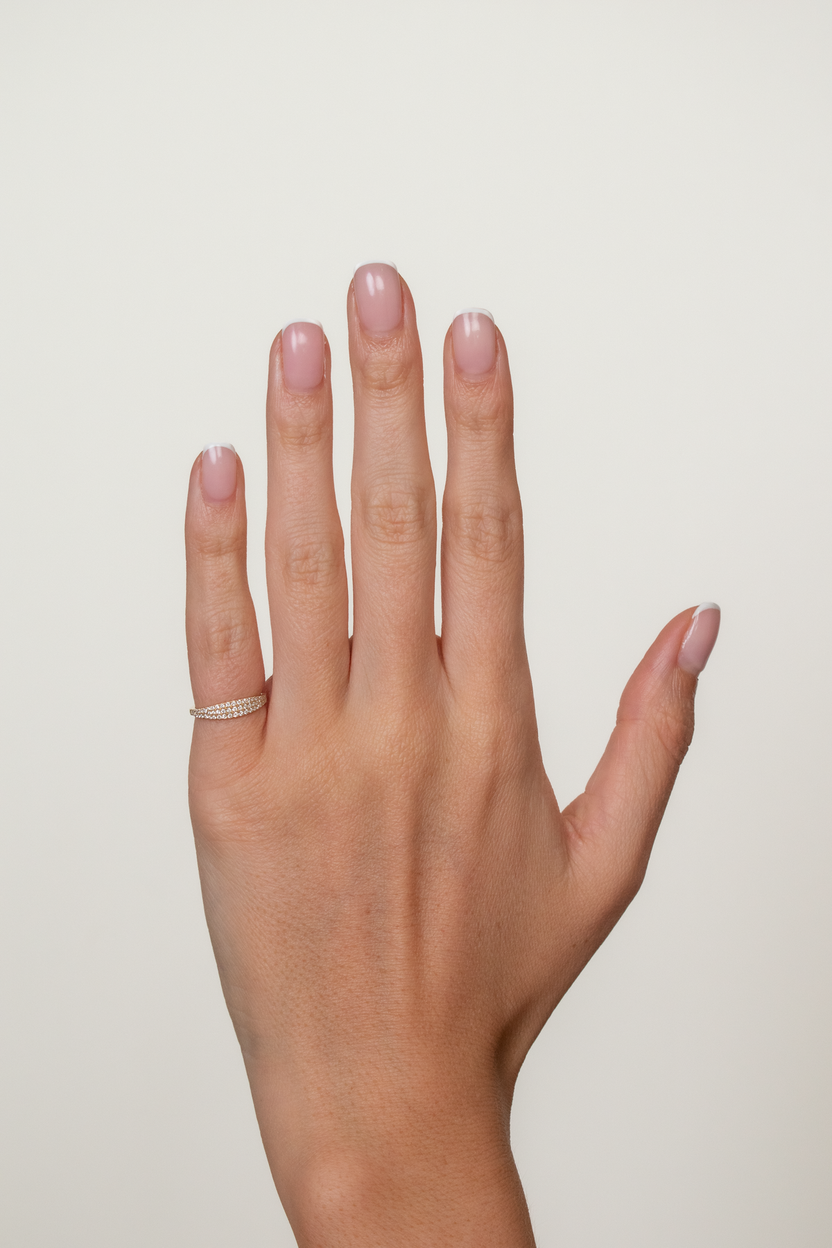 Wesly Pinky Pave