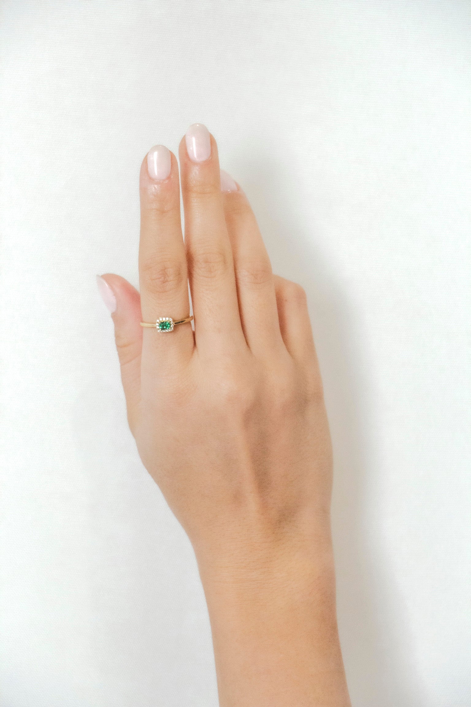 Jules -  Vertical / Horizontal Square Emerald