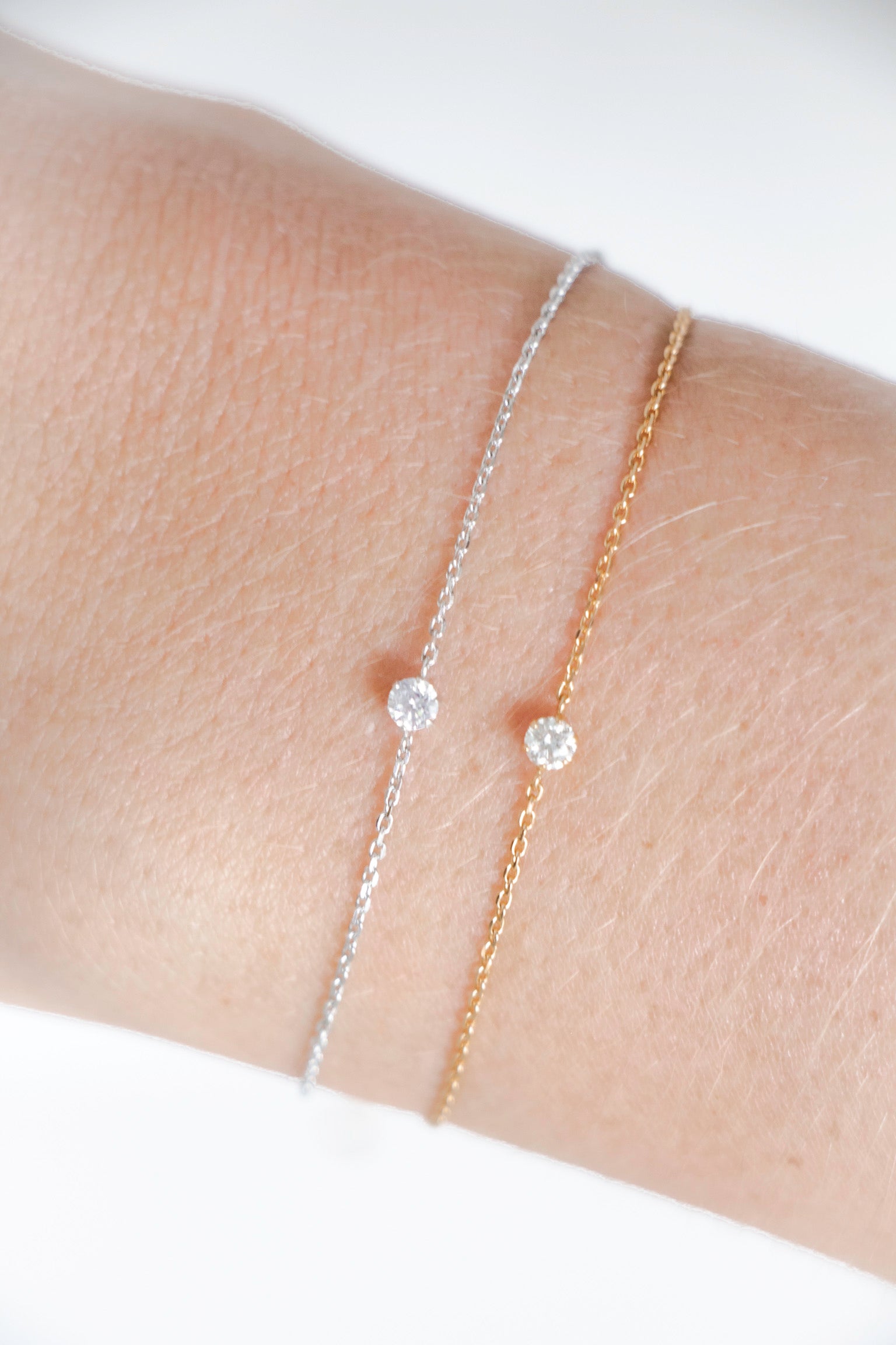 ‪Sofi - Solitaire Diamond Bracelet