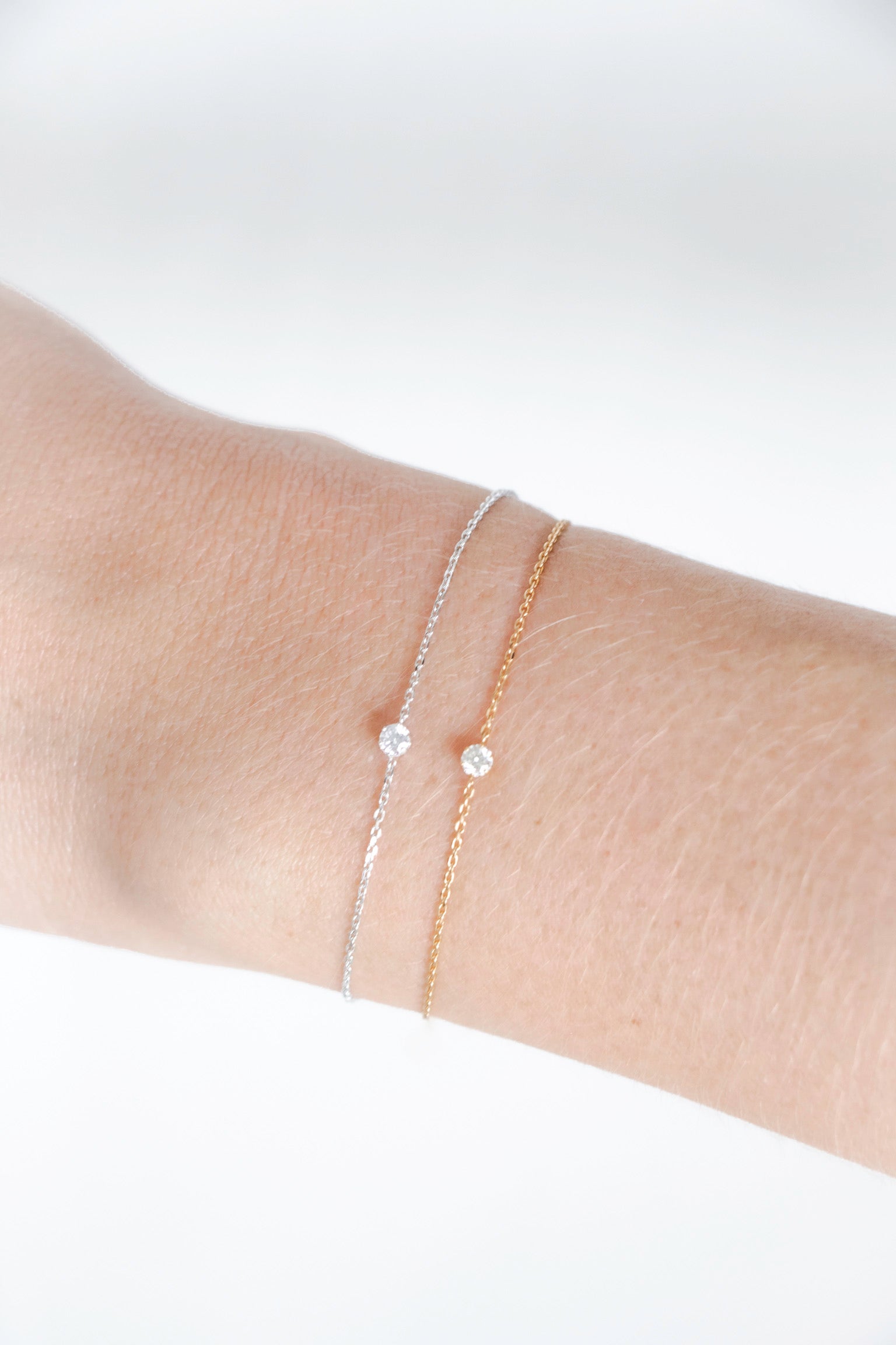 ‪Sofi - Solitaire Diamond Bracelet