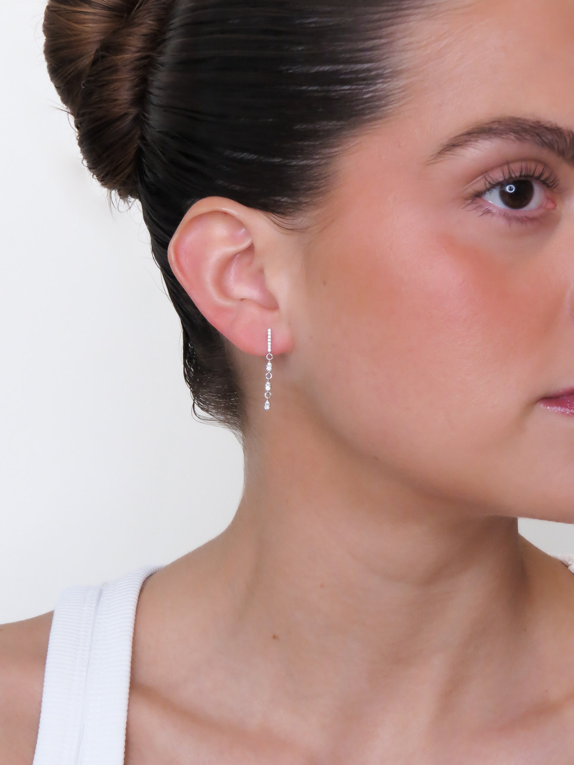 Lena - Pear Chain Diamond