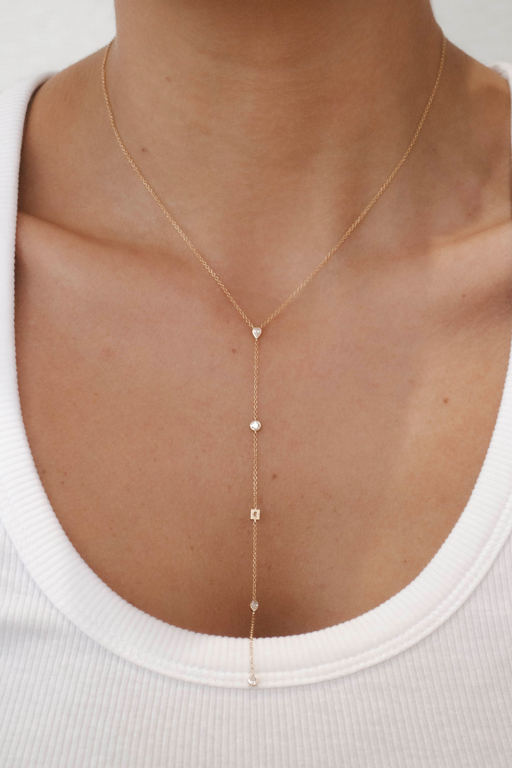 Isola - Mini Bezel Diamond Necklace