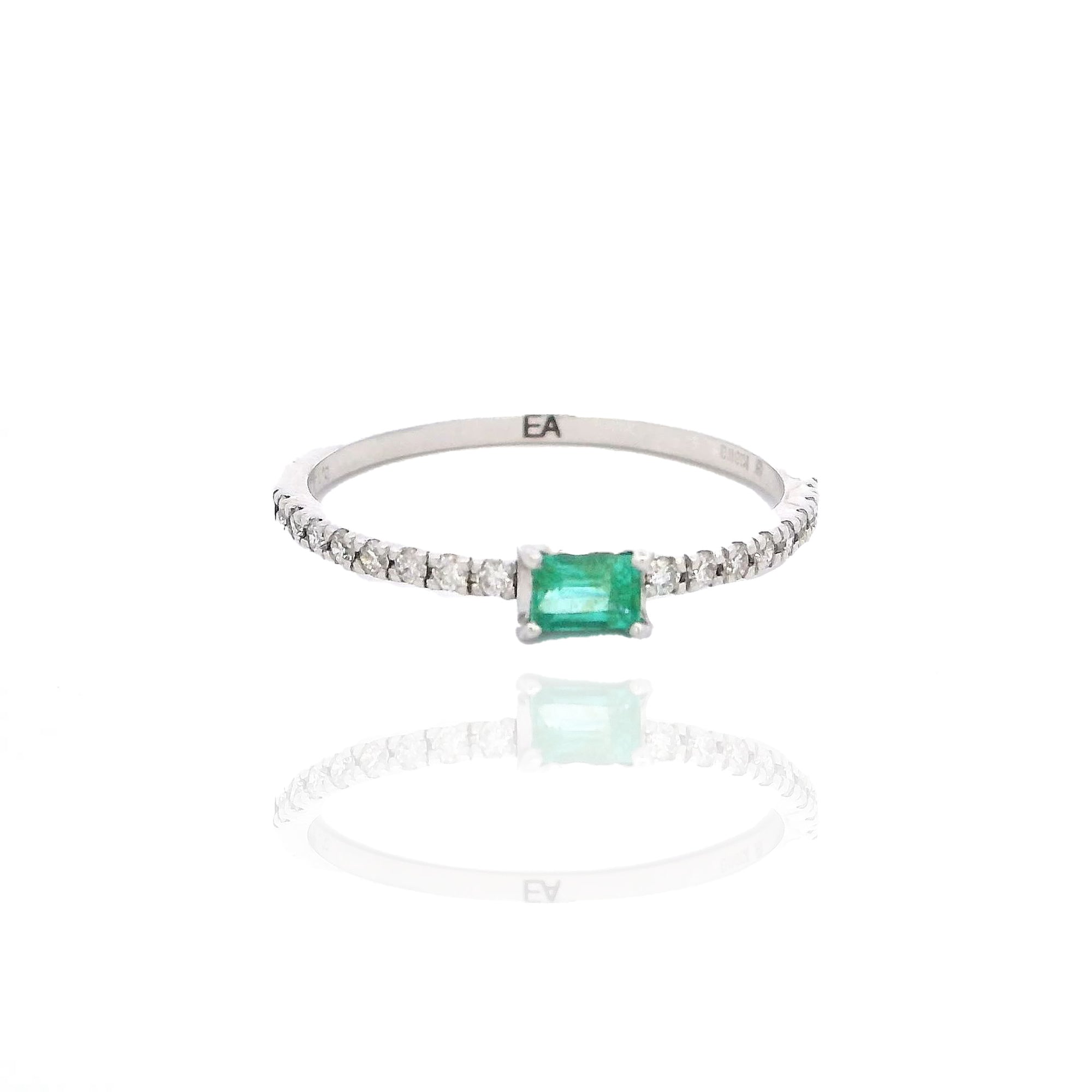 Vale - Mini Emerald Solitaire Ring