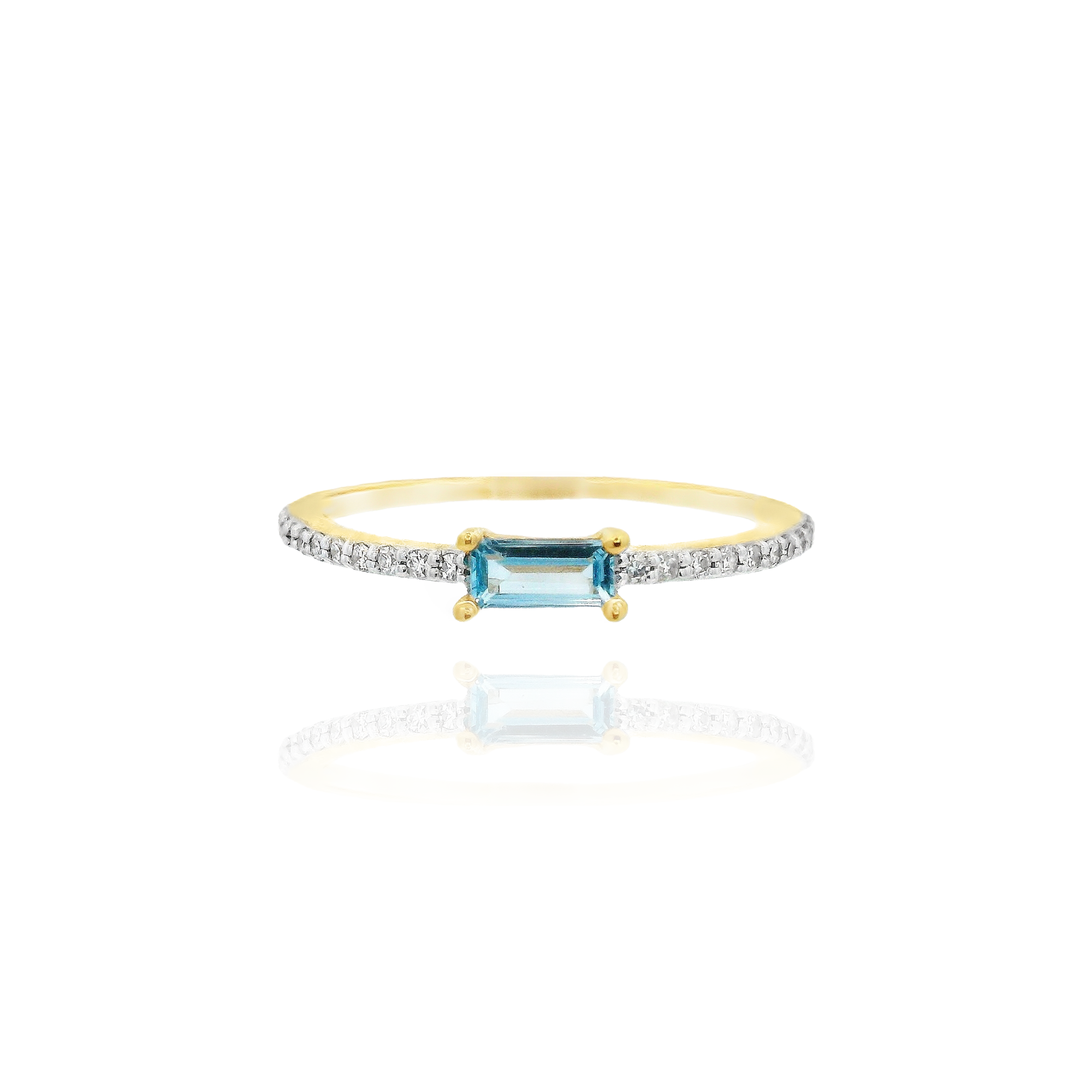 Gilda - Solitaire Aquamarine Diamond Ring