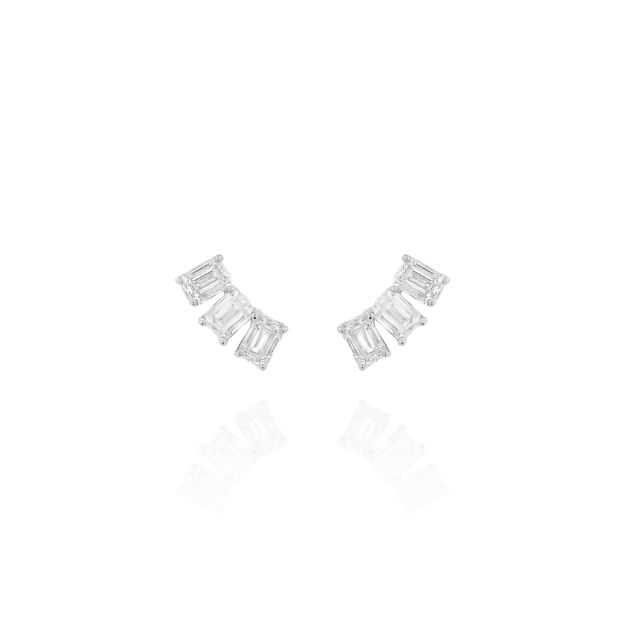 Mina - 3 Diamond Climber Baguette