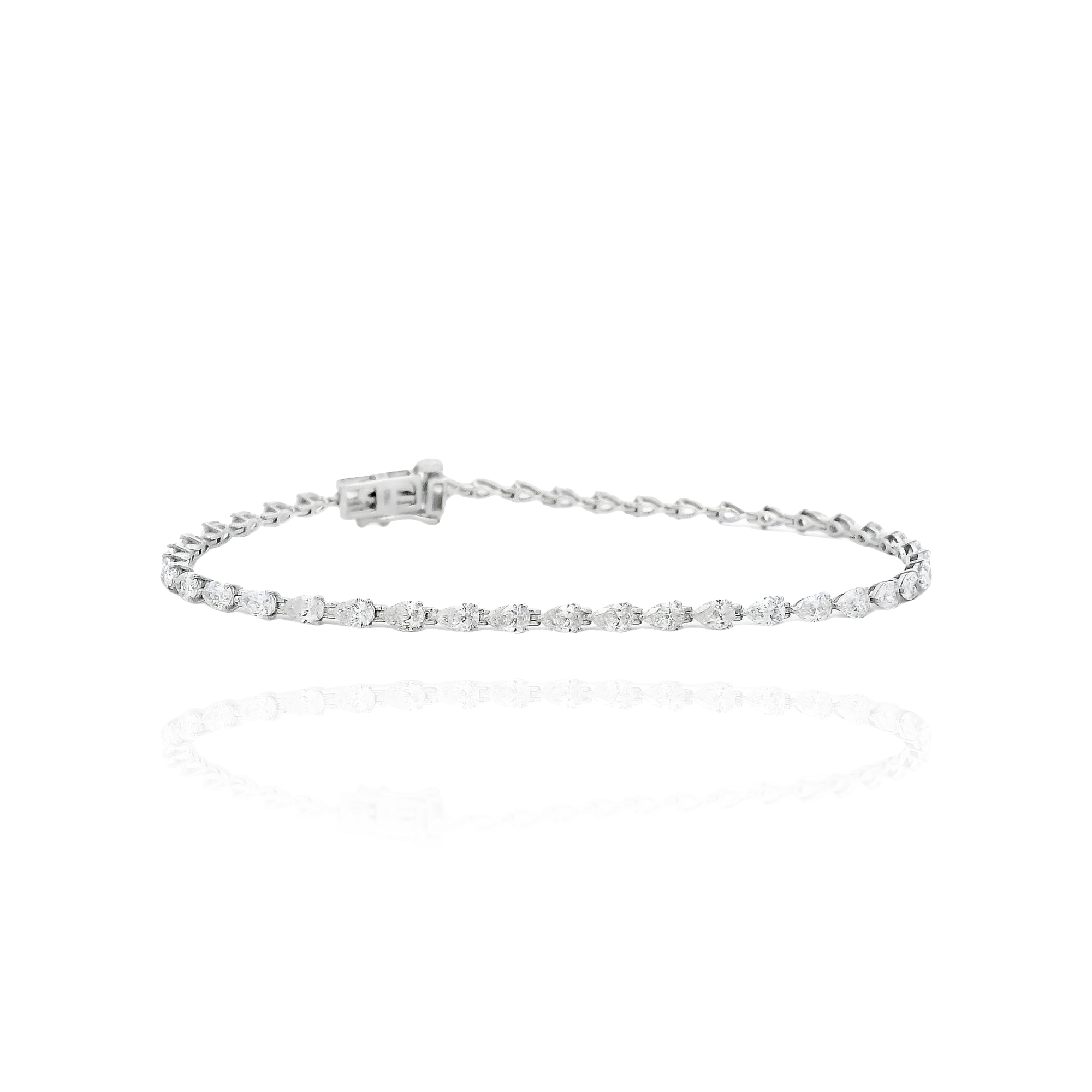 Connie - Pear tennis bracelet