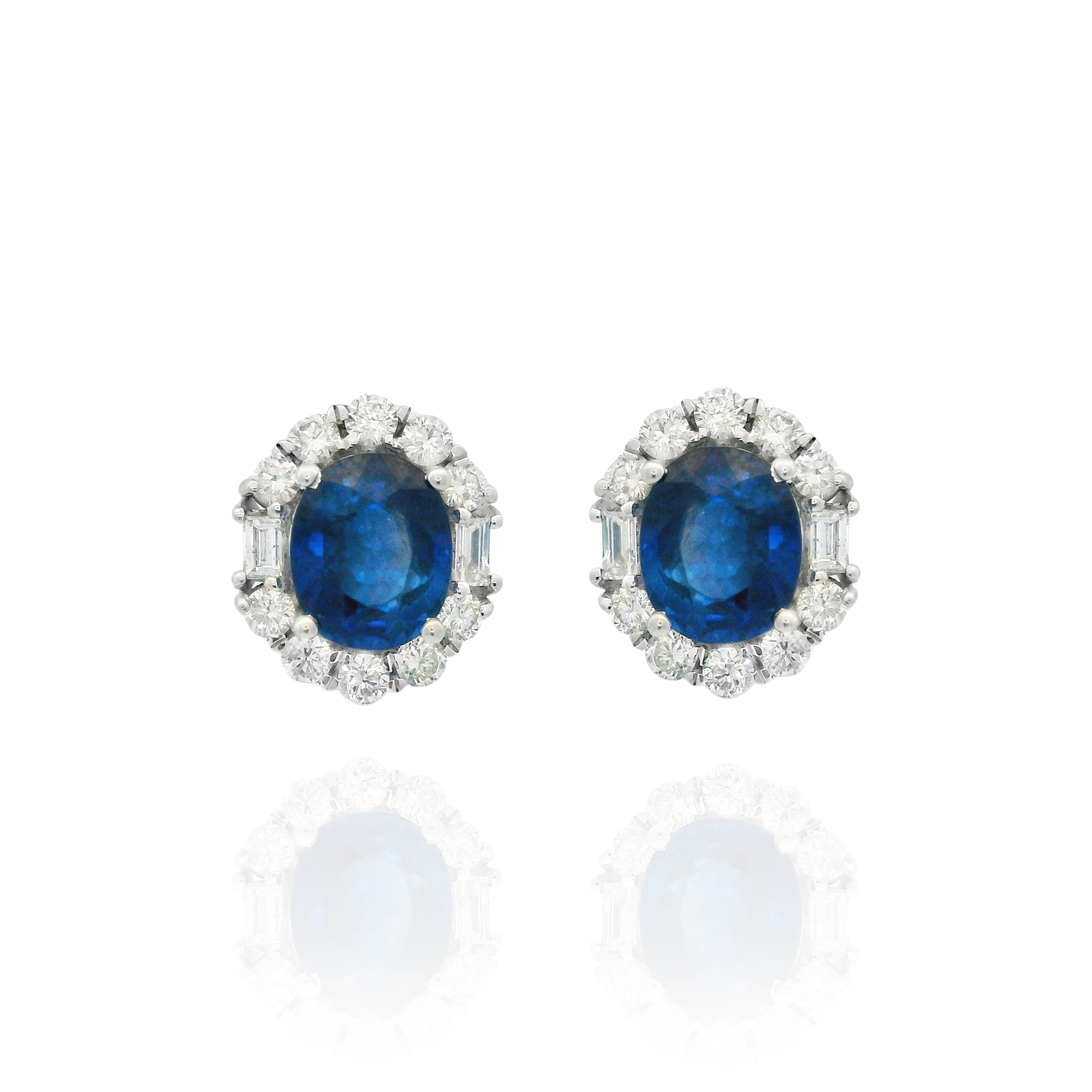 Vania Oval Sapphire Studs