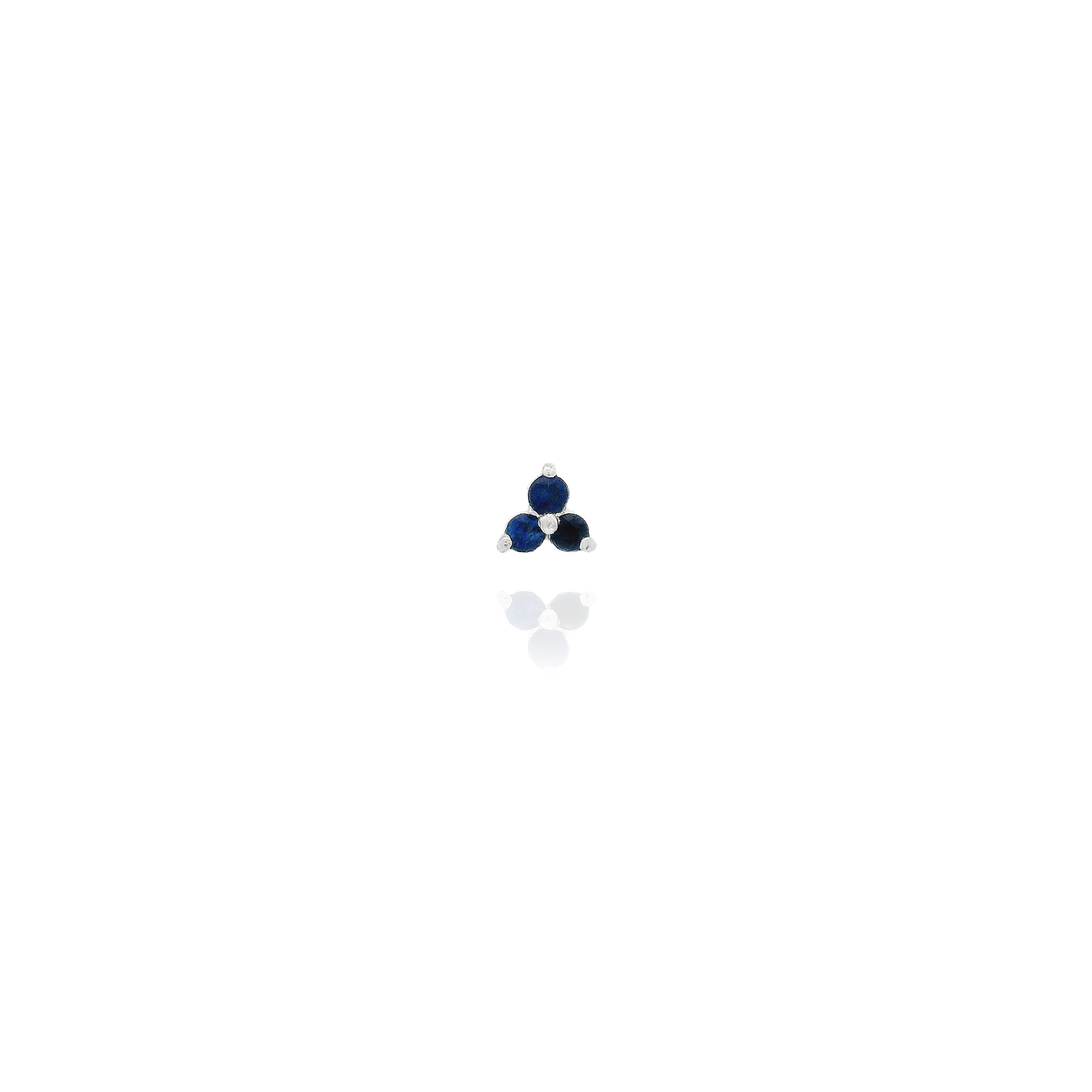Alma- Sapphire Mini Trebol Piercing Pair