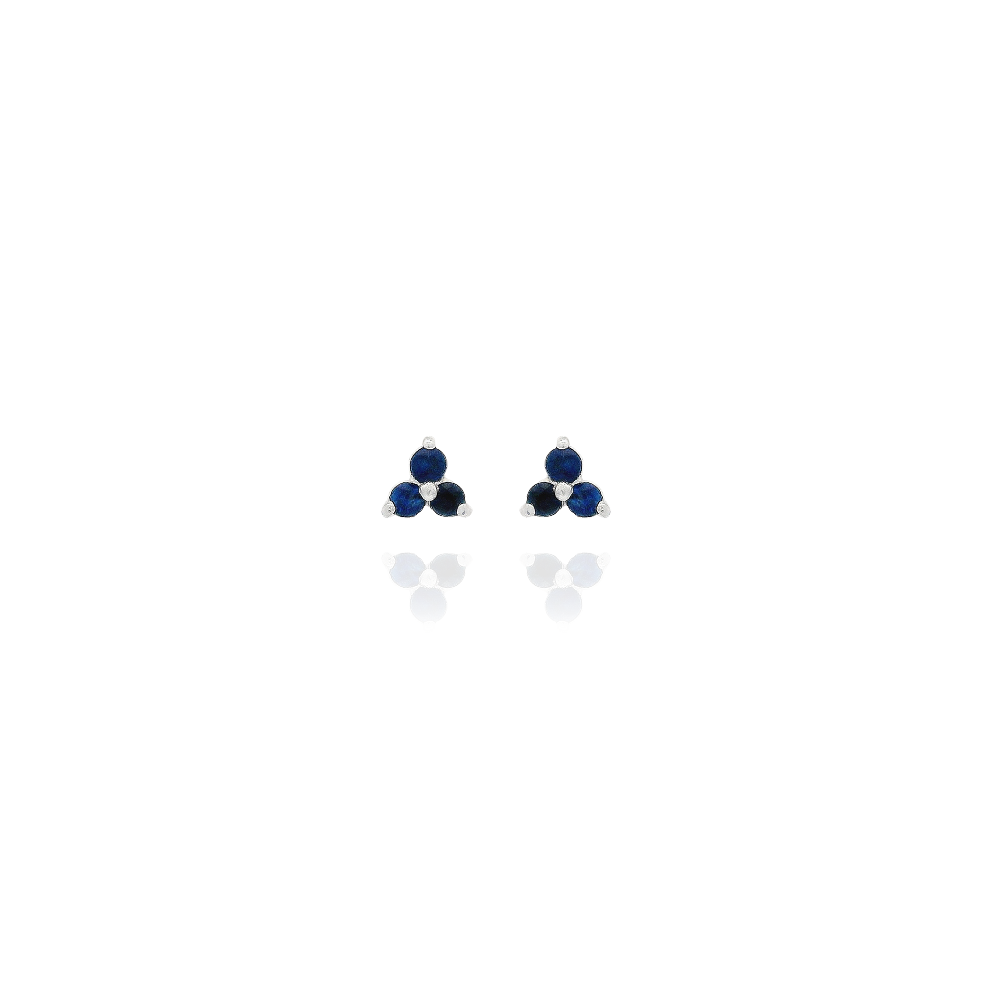 Alma- Sapphire Mini Trebol Piercing Pair