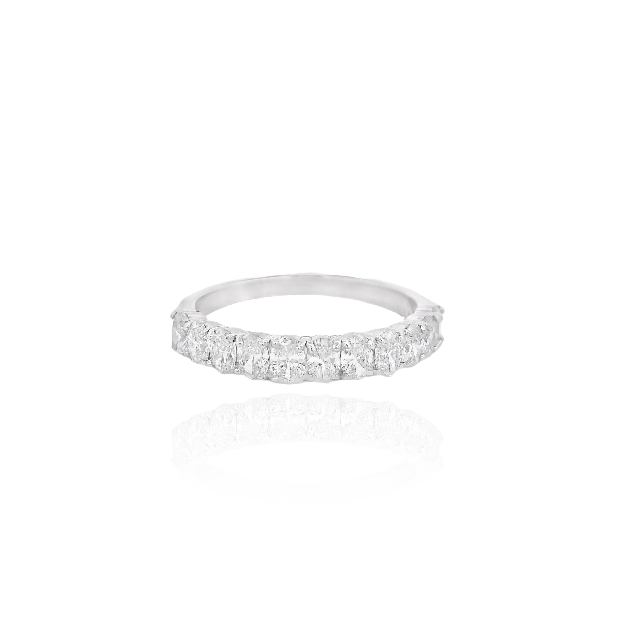 Brina - Oval Diamond Band