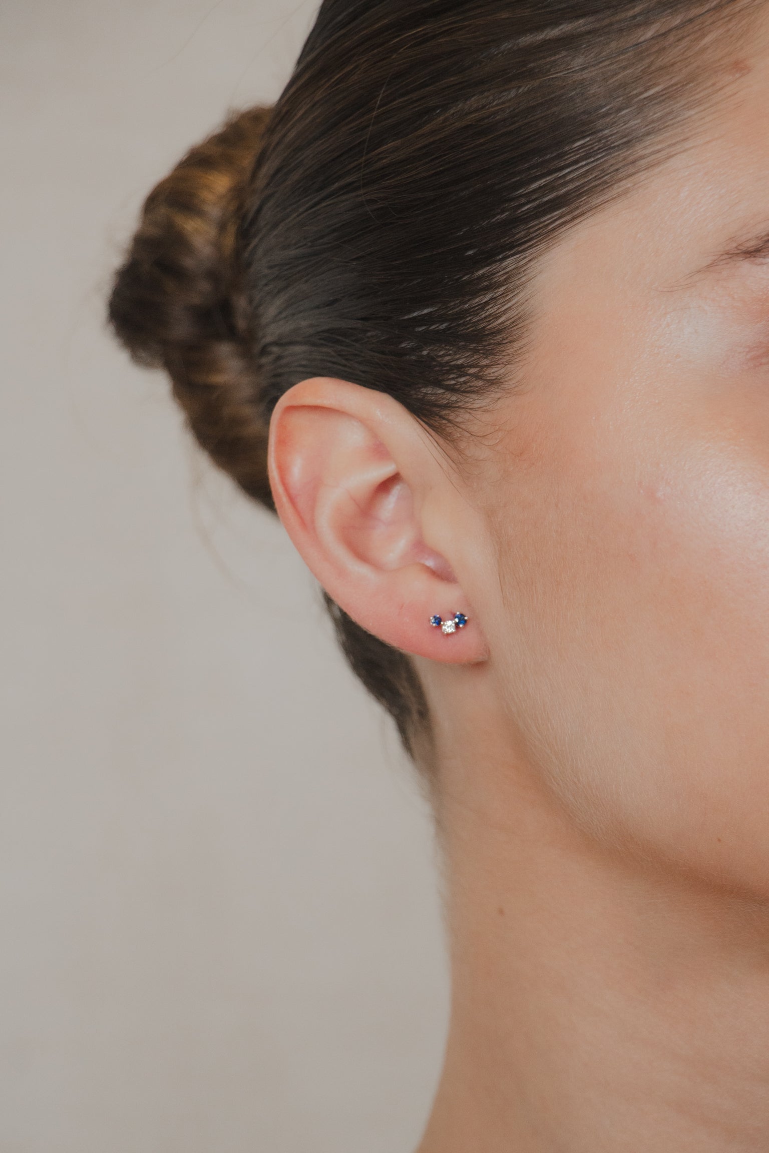 Ofelia - 2 Sapphires &amp; 1 Diamond Piercing