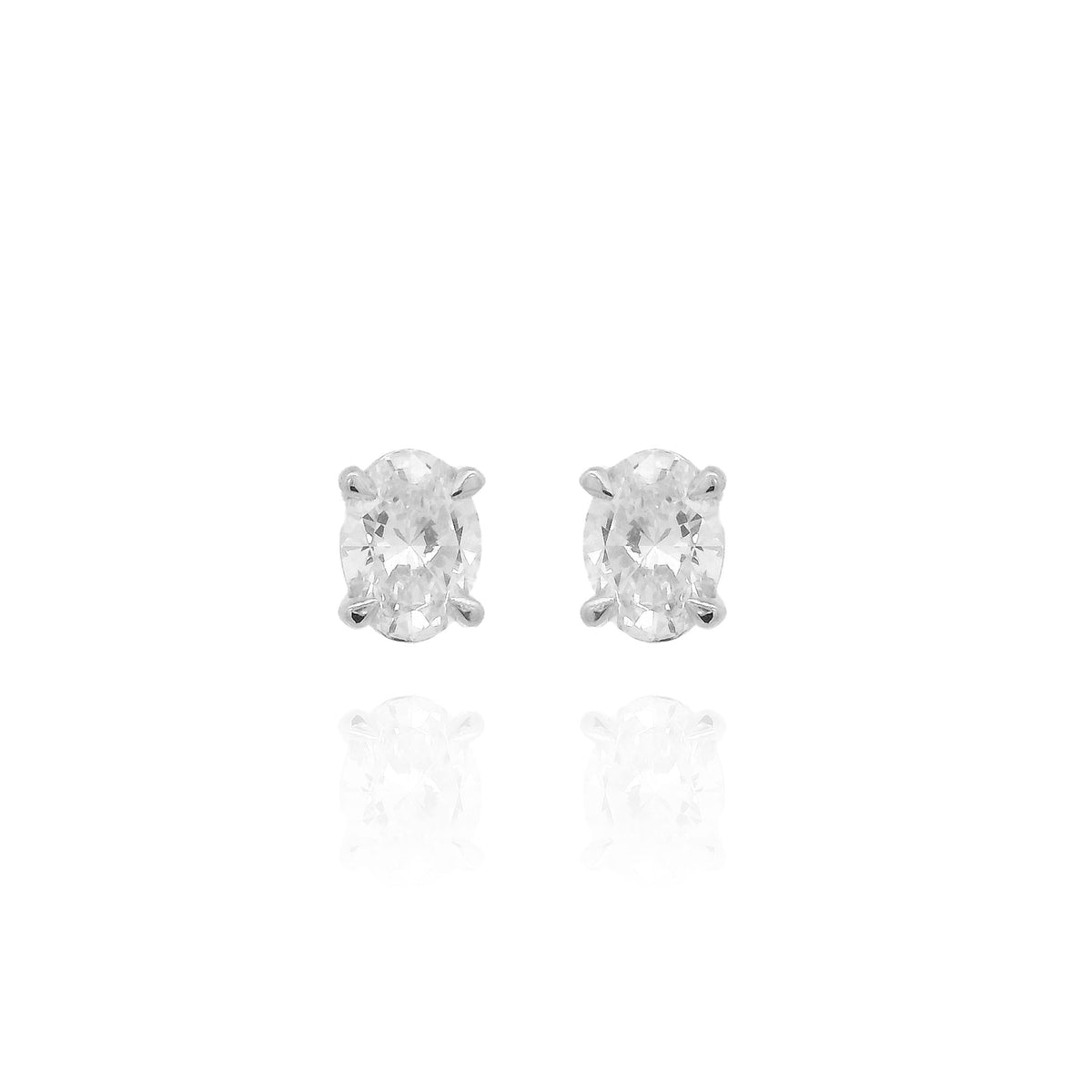 Bianca - Oval Diamond Stud