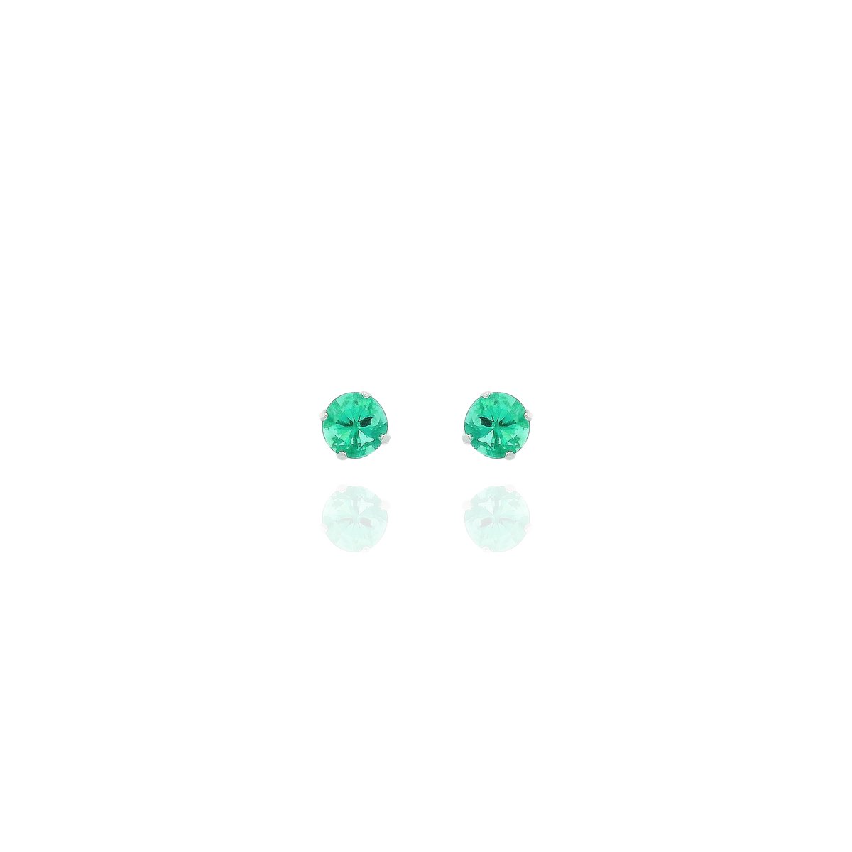 Emma Emerald round piercing